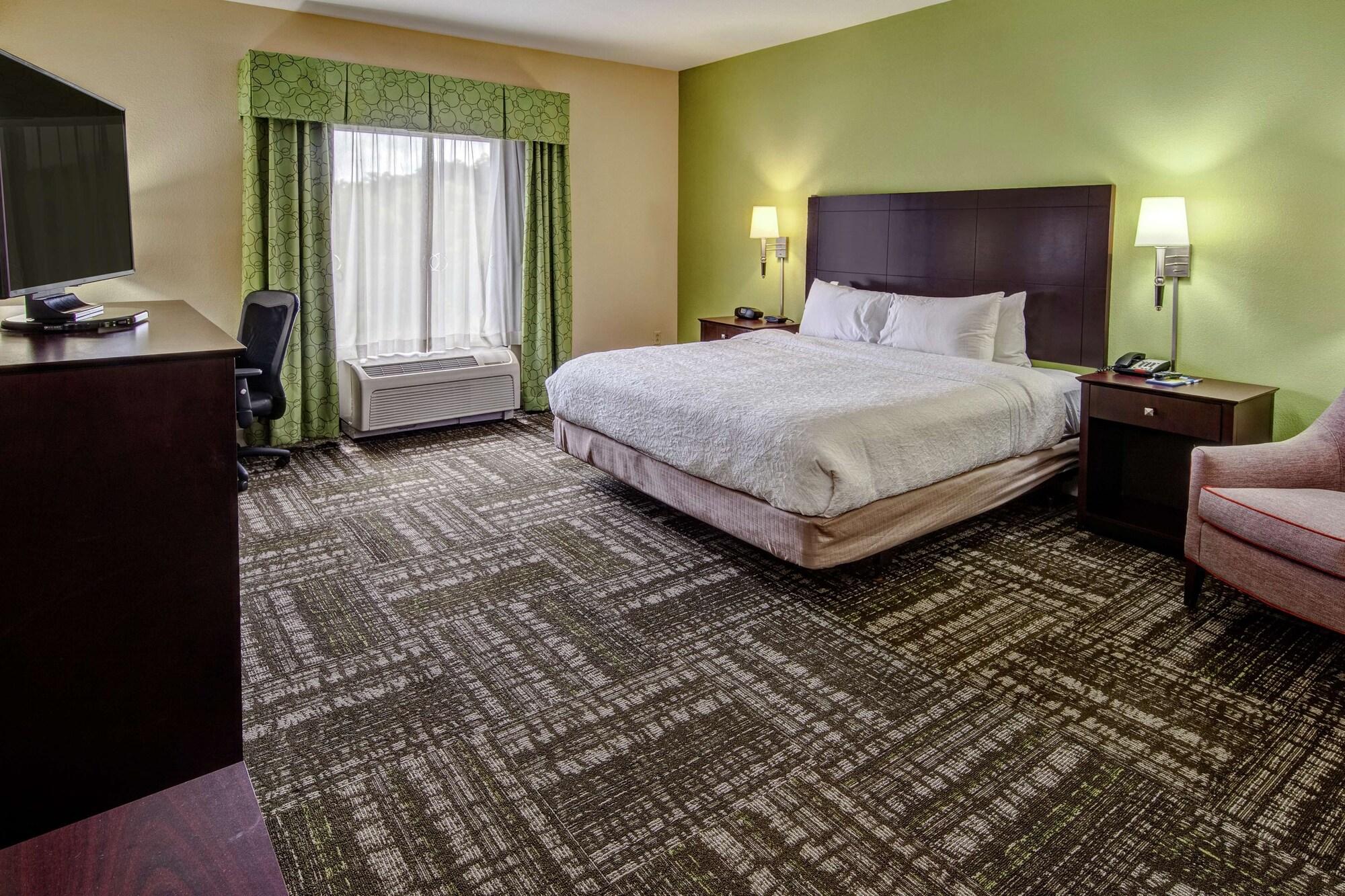 Hampton Inn Кроссвилл Экстерьер фото