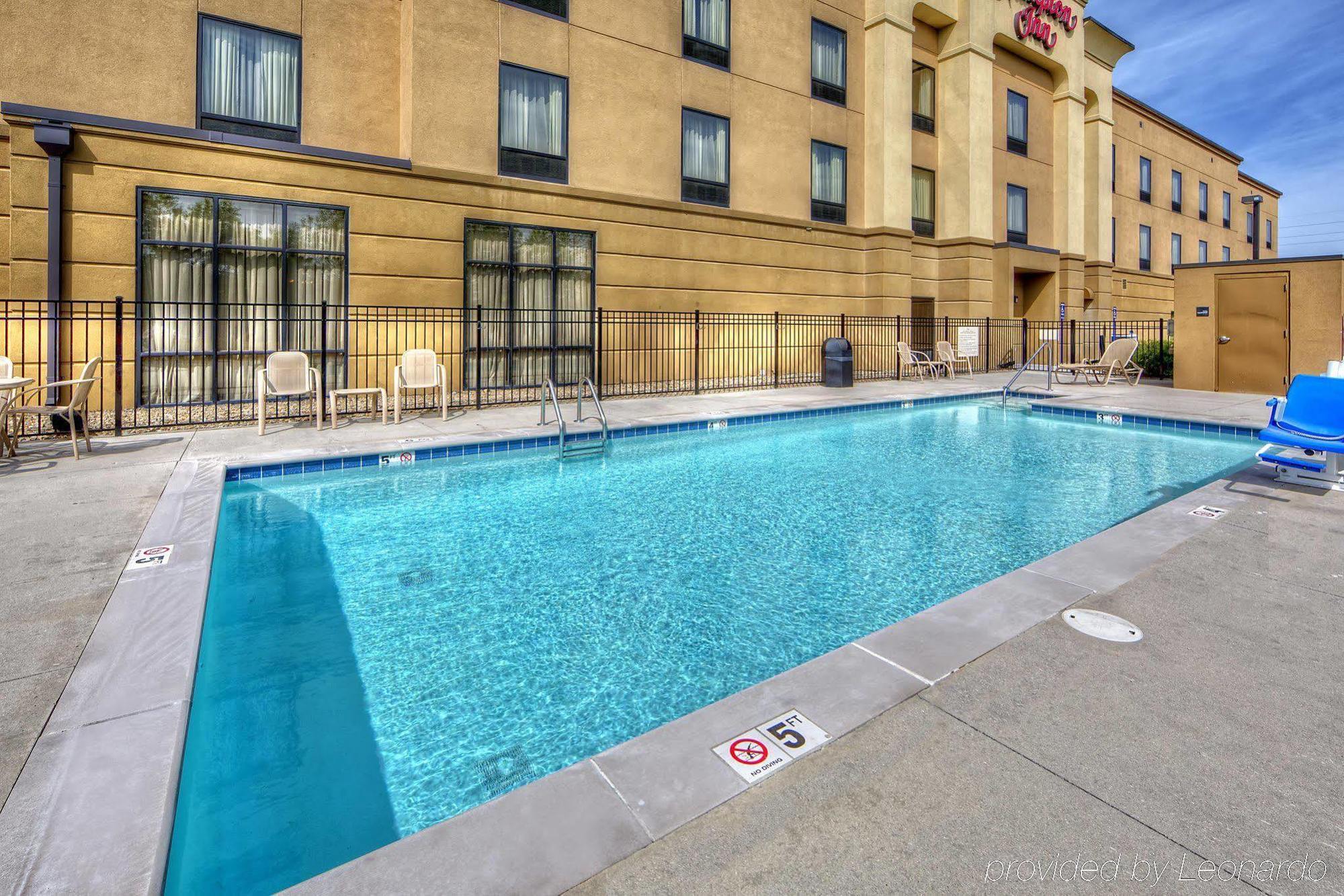 Hampton Inn Кроссвилл Экстерьер фото