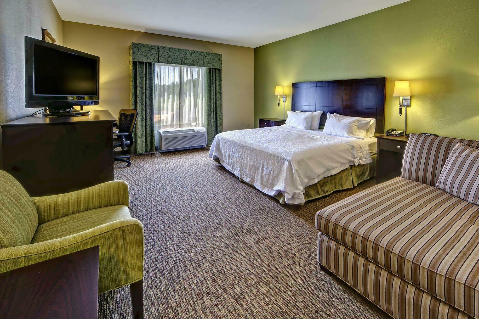 Hampton Inn Кроссвилл Экстерьер фото